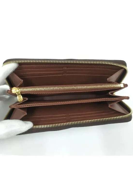 Louis Vuitton Zippy Wallet Monogram - Picture 2 of 10